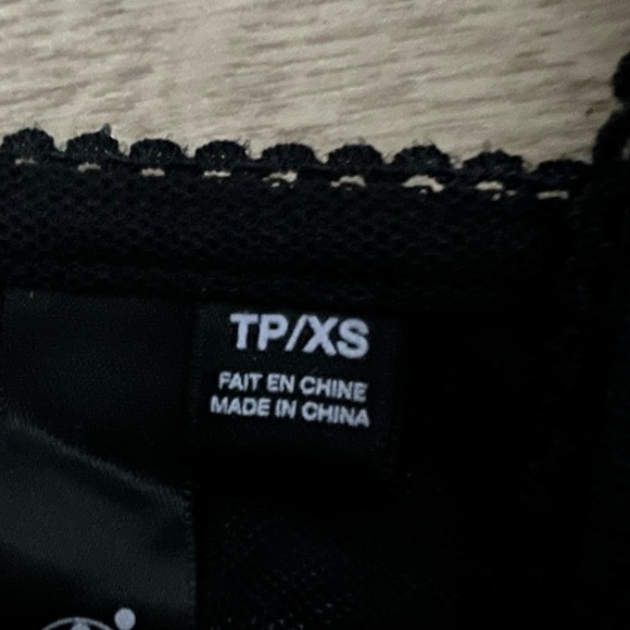 Garage flower mesh top - Picture 4 of 4